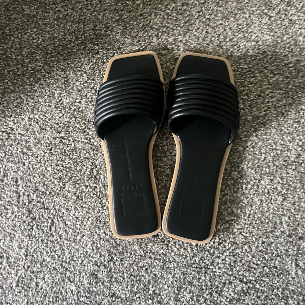 NWOT dolce vita sandal